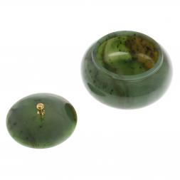 Шкатулка круглая из нефрита 10х10х8 см