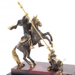 Часы из яшмы с фигуркой из бронзы &amp;quot;Георгий Победоносец&amp;quot;