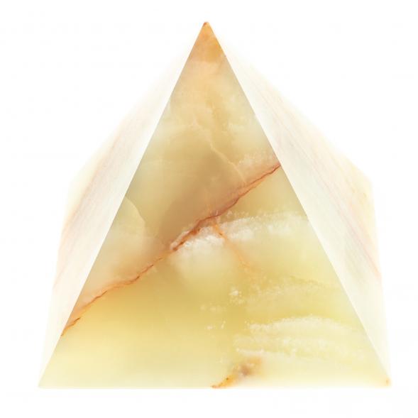 Пирамида из оникса 7х7х6,5 см 123702