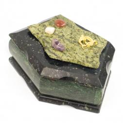 Шкатулка &amp;quot;Корона&amp;quot; большая змеевик 17x11x8 см